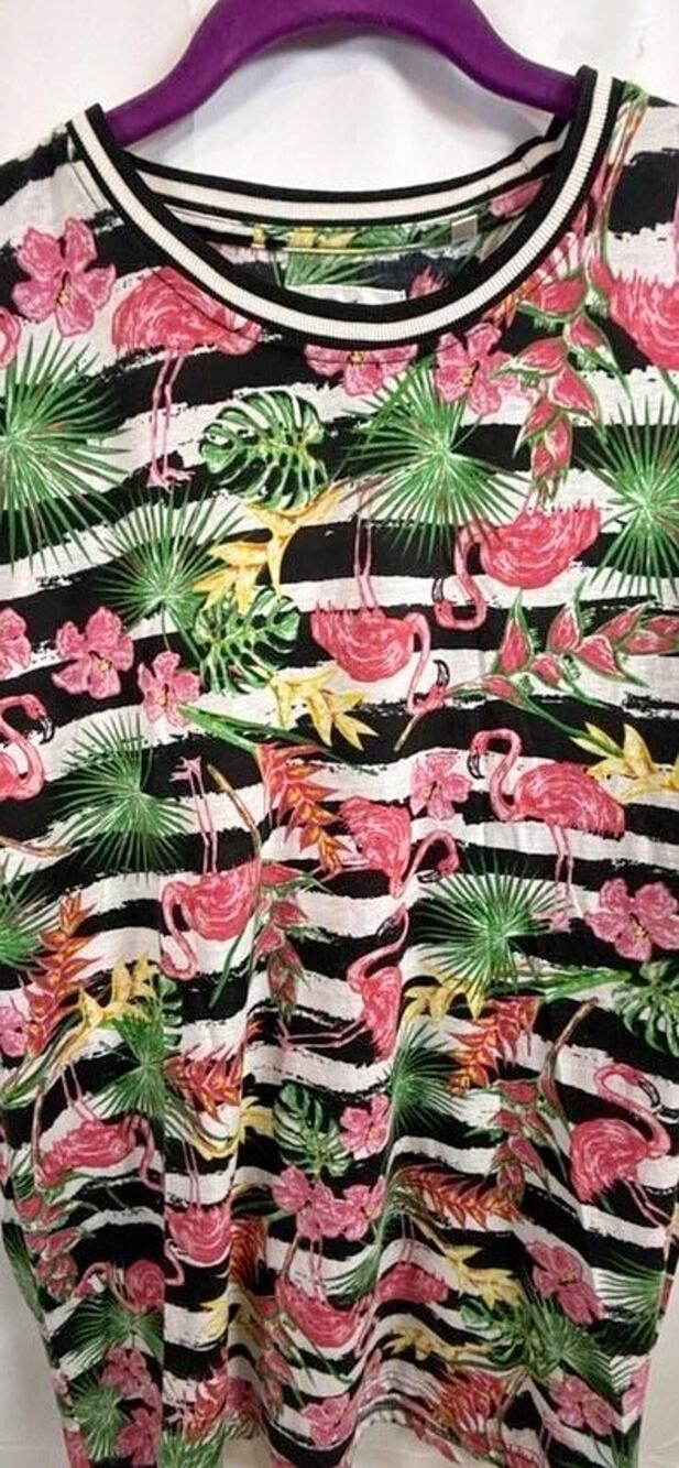 Fresh Prints of Bel Air XL Flamingo Shirt Stripes Tropical Graphic Crewneck Tee